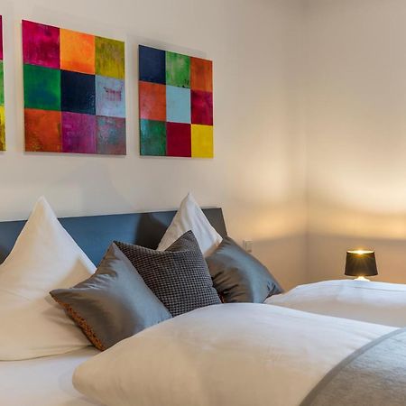 Rh-Appartements 15 Minuten Von Basel Im Dorf Ruehrberg Grenzach-Wyhlen Buitenkant foto