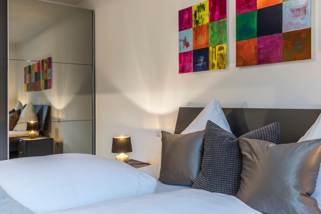 Rh-Appartements 15 Minuten Von Basel Im Dorf Ruehrberg Grenzach-Wyhlen Buitenkant foto